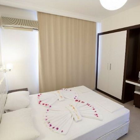 Side Suite Hotel エクステリア 写真